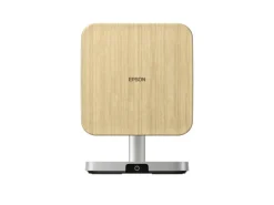 Epson Lifestudio Flex EF-72 vidéoprojecteur intelligent 4K portable avec son Bose, Google TV et support réglable, chêne