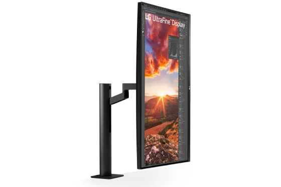 LG 32UN880K-B 32" Moniteur, 3840 x 2160 4K UHD, 60Hz, 5ms