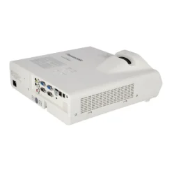 Panasonic LCD Videoprojecteur 3 300 ANSI Lumen