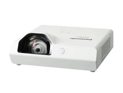 Panasonic Videoprojecteur 3 300