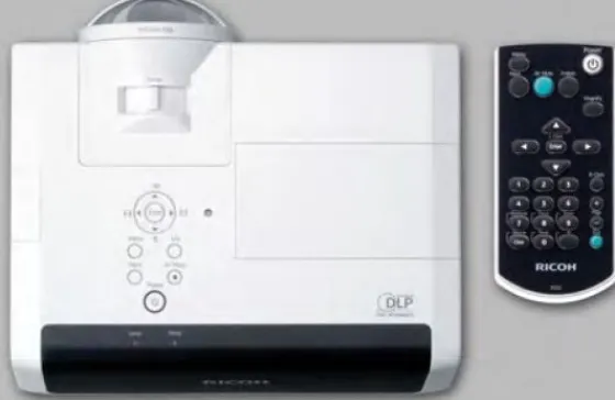 Ricoh DLP Videoprojecteur 3 300 ANSI Lumen