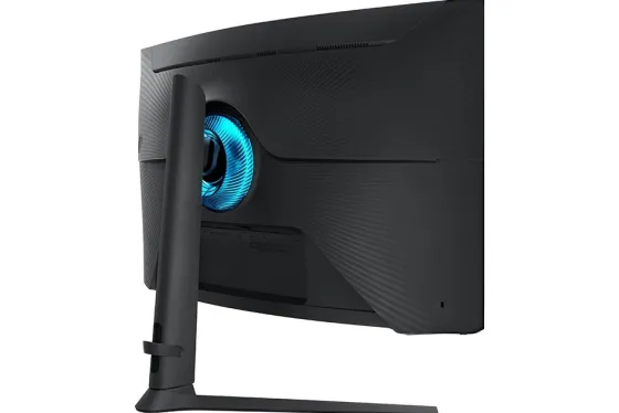 Samsung S32BG750NU 32" VA Moniteur, 3840 x 2160 4K UHD, 165Hz, 1ms