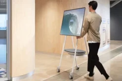 Support mobile Steelcase pour Surface Hub 2S