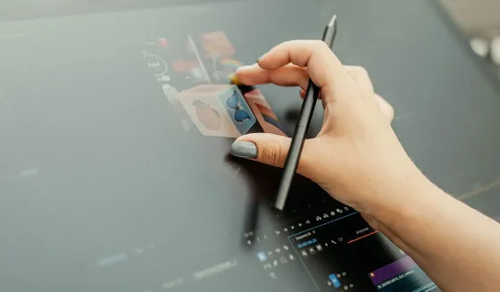 Wacom Cintiq 24 Écran tactile avec stylet et socle réglable (édition Entreprise pour les entreprises)