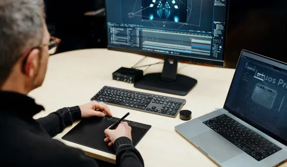 Wacom Intuos Pro Small tablette graphique avec Pro Pen 3