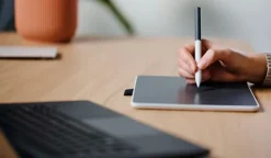 Wacom One M tablette graphique compatible Bluetooth